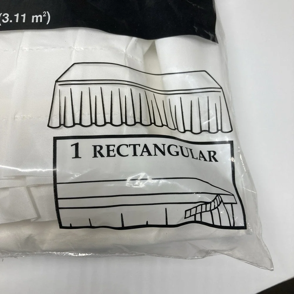 The Unbranded Brand sale plastic